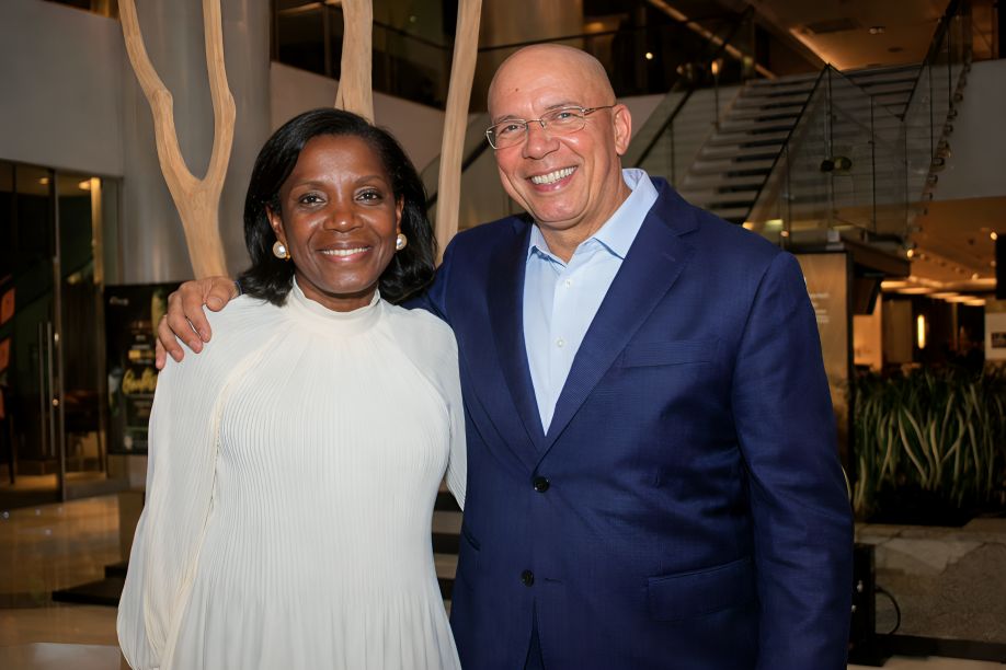 Direitos humanos em risco: ex-ministros da Justiça de Angola e Portugal pedem mais firmeza da CPLP