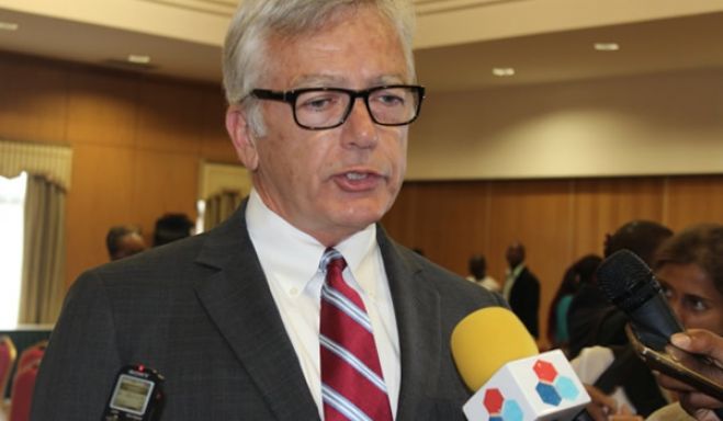 Embaixador dos EUA em Moçambique, Dean Pittman