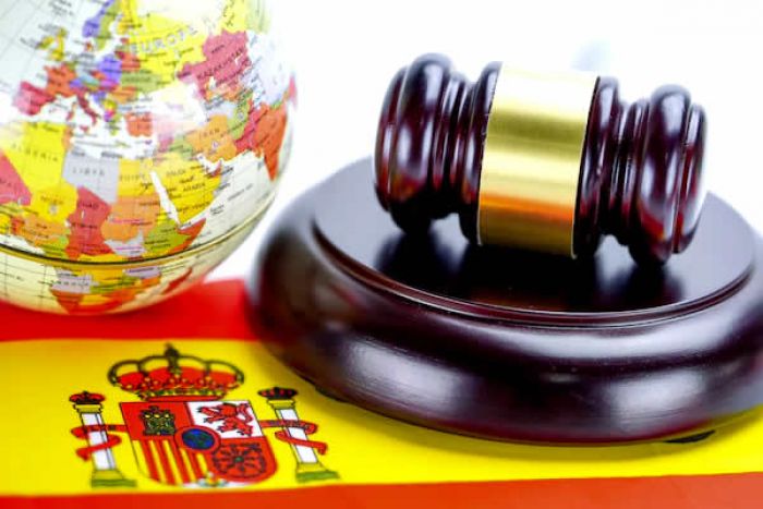 Justiça espanhola retira suspeitas a ex-dirigente de empresa investigada em contratos em Angola