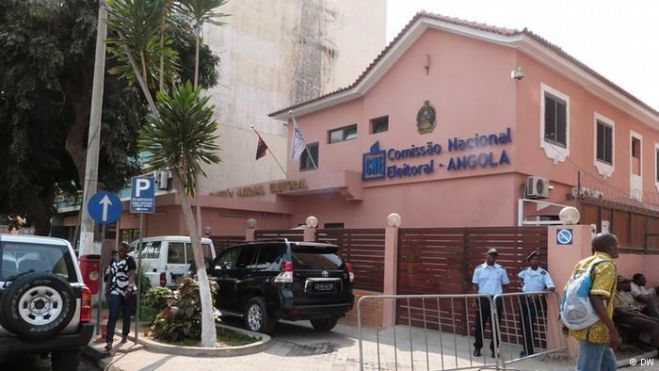 CNE decide amanhã se actualização do registo eleitoral começa a 15 de Agosto