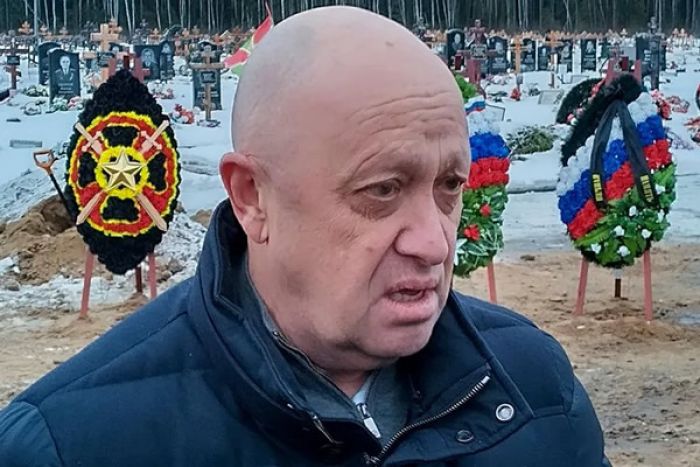 Líder do Wagner diz ter 25.000 combatentes e convoca russos para "marcha pela justiça"