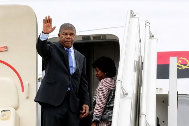 Ausência prolongada de João Lourenço no Brasil alimenta especulações sobre estado de saúde