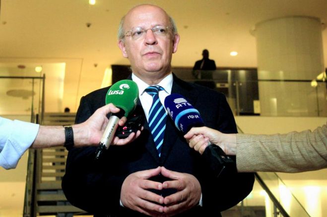 Empresários portugueses têm "imensas oportunidades" em Angola - MNE português