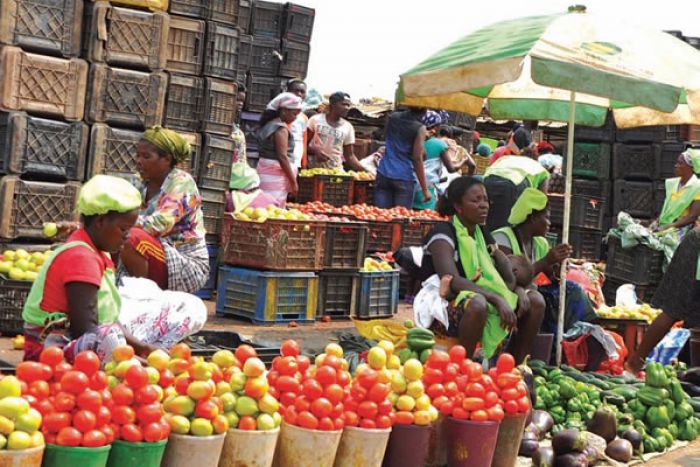 Angola: desvalorização do kwanza &quot;exige&quot; competitividade dos produtos locais