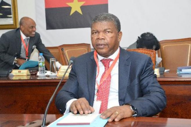 O PR João Lourenço, deve ser presidente do MPLA?