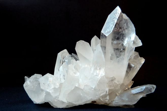 Sonangol avança para exploração de minério de quartzo