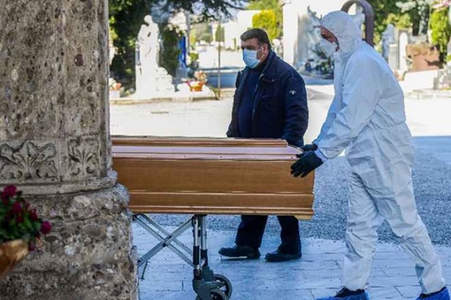 Itália tem 475 mortes com coronavírus em um só dia