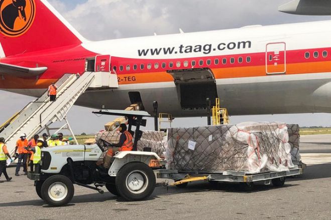 «Secreta» angolana controla voos com material de biossegurança