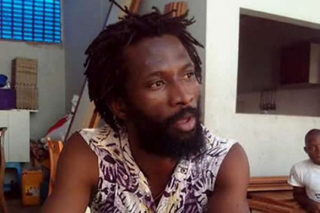 Ativista contraria versão médica e diz que manifestante morto em Luanda foi baleado