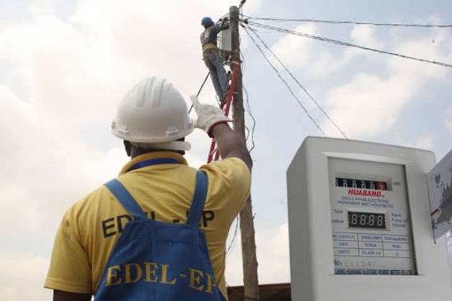 Novo tarifário de energia elétrica em Angola vai aumentar inflação e descontentamento