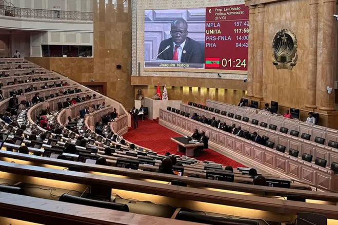 Parlamento angolano conclui análise sobre alteração da Lei Eleitoral