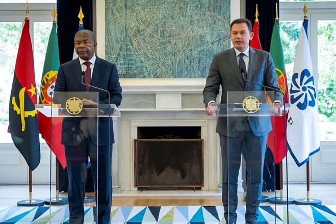 Primeiro-ministro de Portugal promete &quot;continuar a criar condições preferenciais&quot; para cidadãos angolanos