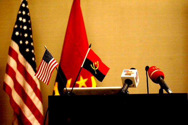 EUA reafirmam apoio a Angola no combate ao branqueamento de capitais e financiamento do terrorismo