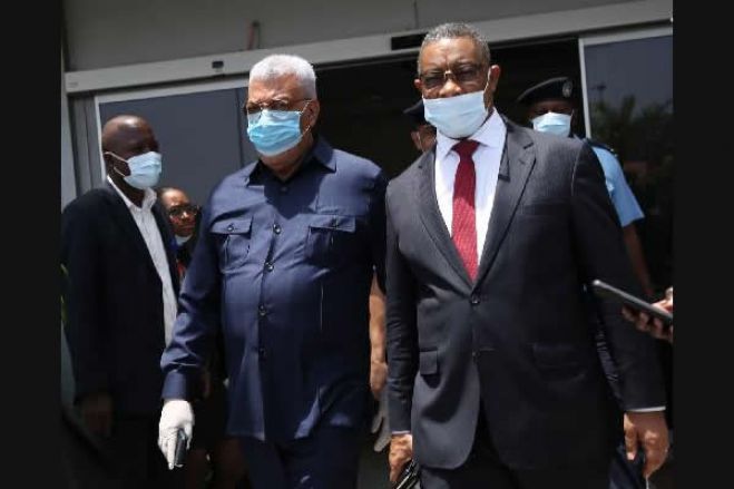 Membros da comissão de combate à pandemia em Angola testados com resultado negativo