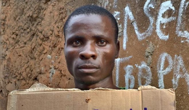 Albano Bingobingo, em greve de fome há nove dias, foi transferido para uma pocilga humana.