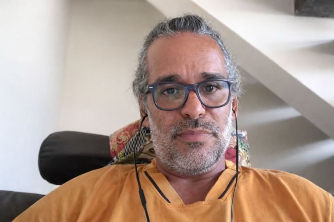 Luaty Beirão critica CNE e diz que Angola não terá eleições enquanto o MPLA governar