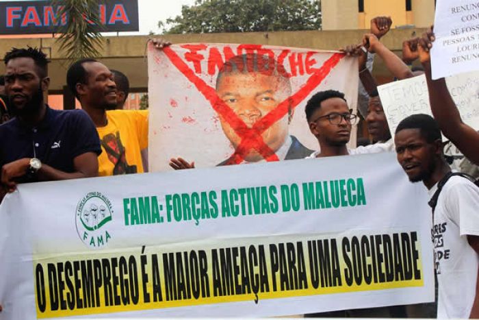 “Cuidado com MPLA, também é pandemia” - dizem manifestantes