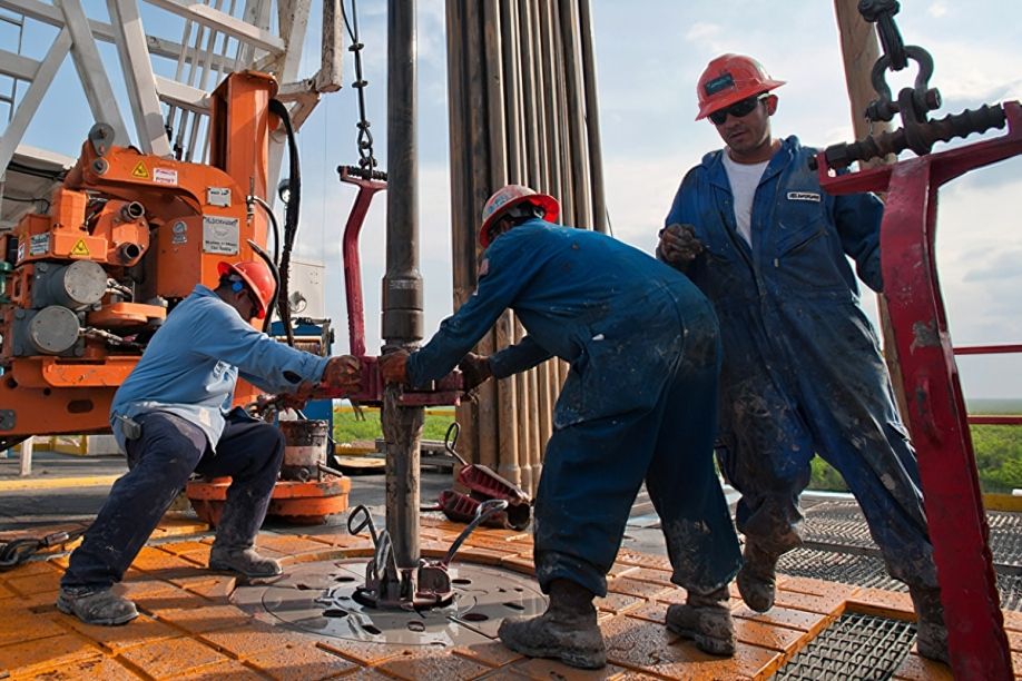 Quase metade ou 45% dos poços petrolíferos em Angola estão fechados
