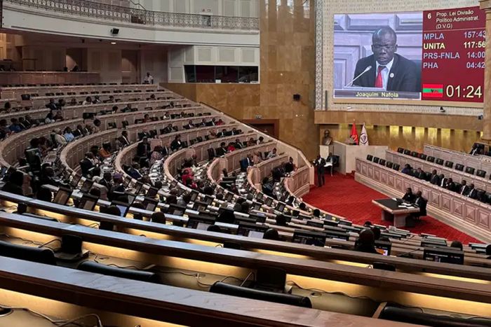 Parlamento prepara revisão de diplomas legais para reforçar a transparência do processo eleitoral