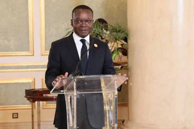 Novo líder do parlamento angolano defende instituições fortes e fiscalização do Executivo