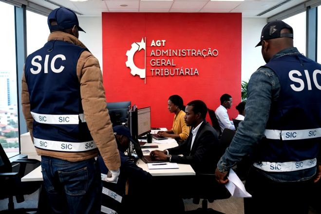 SIC detém funcionários da AGT e despachante por suspeitas de fraude fiscal