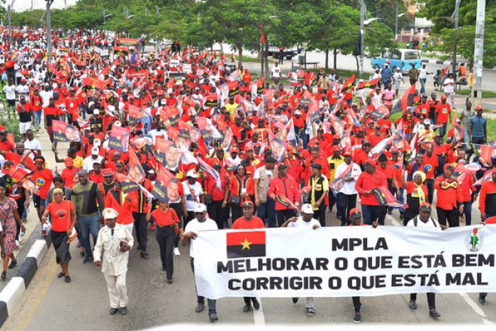 Bajulação: Luandenses marcham contra impunidade