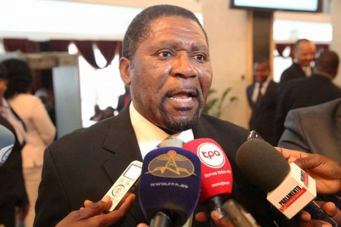 Samakuva acusa Governo de &quot;falta de diálogo&quot; sobre exéquias fúnebres de Savimbi