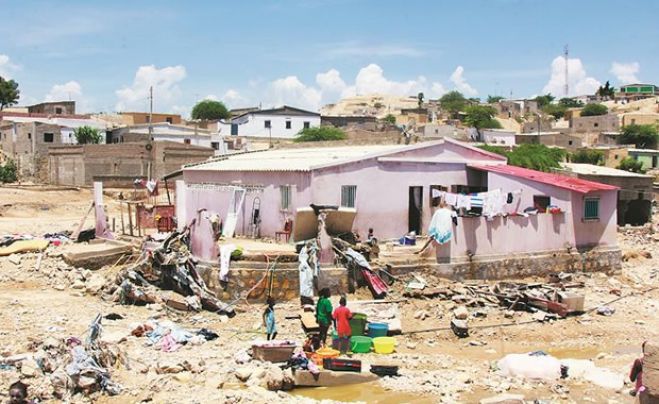 Demolições em Benguela causam alvoroço e acusações