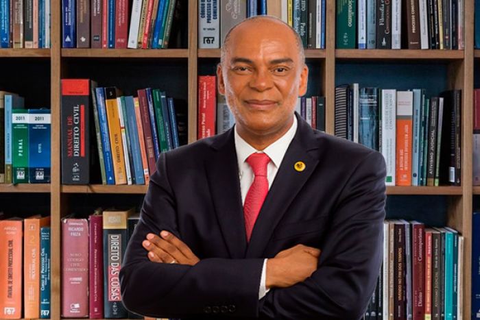 Analistas angolanos admitem que decisão do TC vai aumentar a popularidade do líder da UNITA