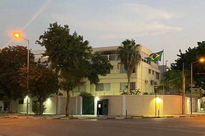 Em apenas quatro meses Consulado do Brasil em Angola recebeu mais de 12 mil pedidos de visto