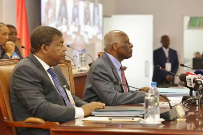 Presidente angolano diz que relação com José Eduardo dos Santos é "boa"