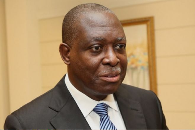 Manuel Vicente prepara livro sobre a sua versão da entrada da Sonangol no BCP