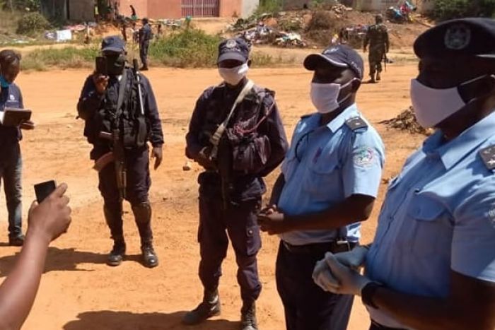 UNITA condena uso excessivo da força policial que já matou mais que a pandemia