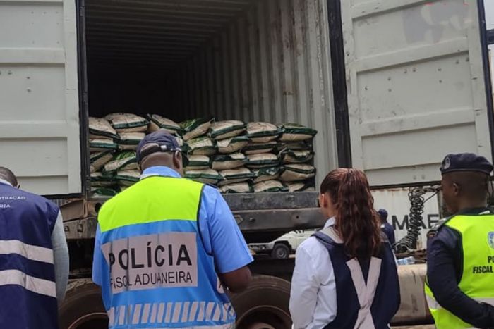 Desmantelada fraude aduaneira em Viana