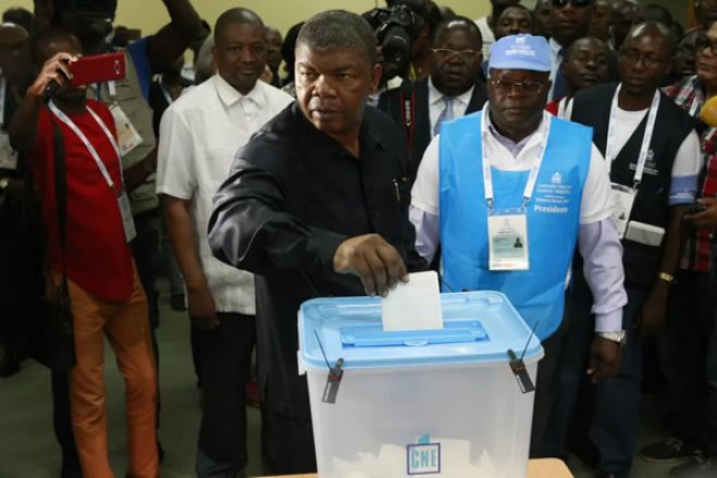 Eleições em Angola: que transparência?