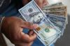 Clientes de bancos angolanos com dificuldades de levantar dinheiro em moeda estrangeira