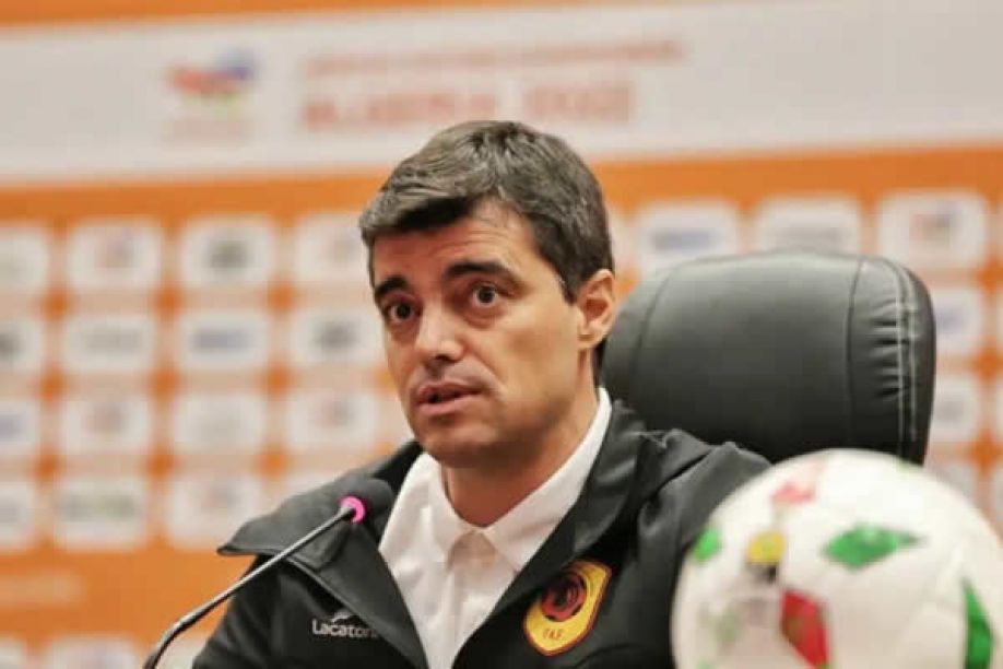 Federação garante que Pedro Gonçalves vai continuar no comando da seleção angolana
