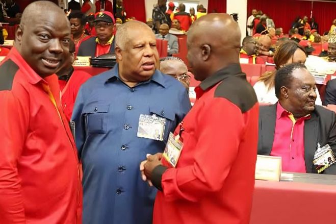 O que é que se passa com MPLA? - Graça Campos