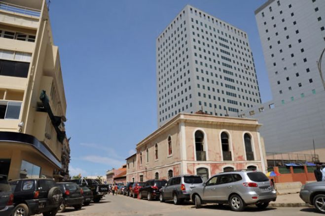 Sede do Sindicato dos Jornalistas Angolanos volta a ser alvo de assalto