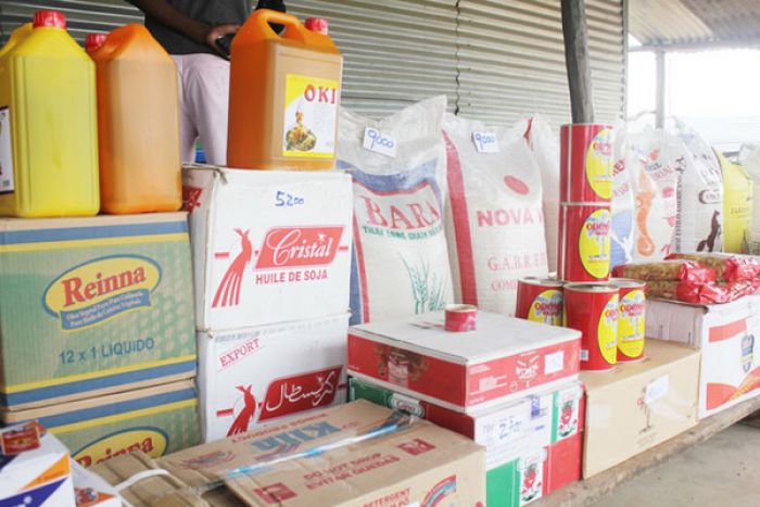 Preços dos produtos da cesta básica disparam em Luanda