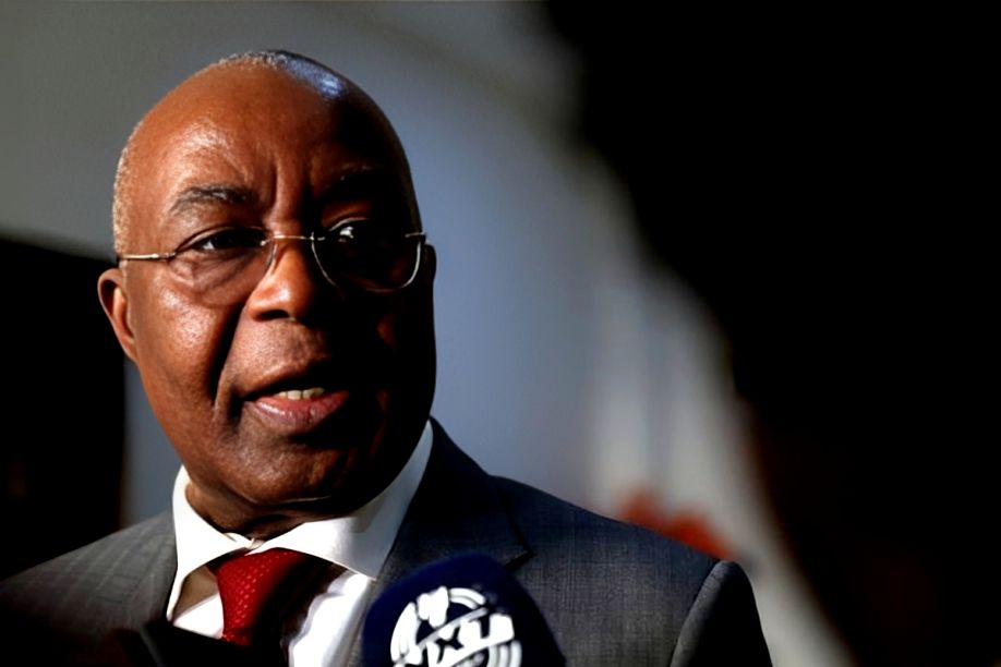 Marcolino Moco defende “pacto de transição” para travar ciclo de vinganças em Angola