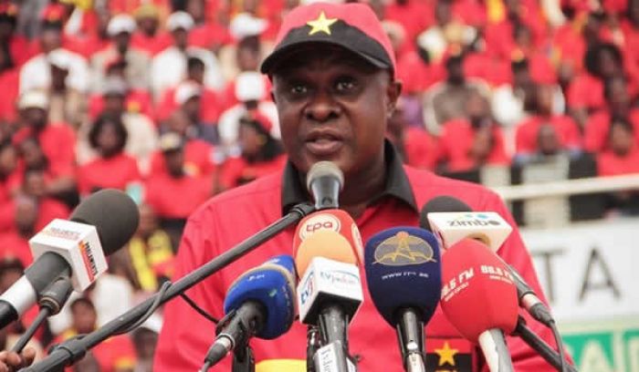 MPLA garante que quer eleições pacíficas e afastar riscos de conflitos