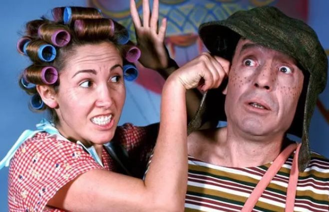 Casados na vida real, Florinda Meza e Roberto Bolaños interpretavam Dona Florinda e Chaves (Foto: Divulgação)