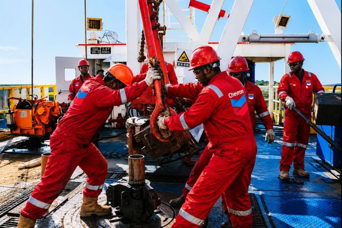 Angola descobre nova reserva de petróleo e gás condensado na Bacia do Baixo Congo