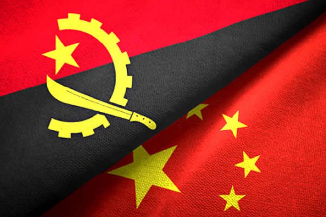 Dívida de Angola entra no radar da China
