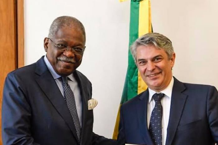 Embaixador de Angola no Brasil, Florêncio Mariano da Conceição de Almeida,