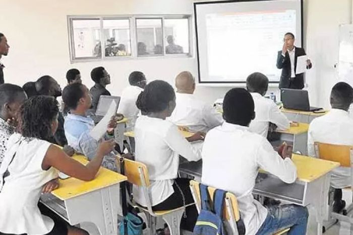 Direcção de Educação em Luanda anula provas de exame da 9.ª classe por fraude