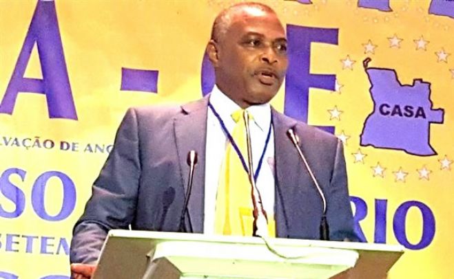 Quer a "promoção de um órgão de segurança nacional, republicano e apartidário"