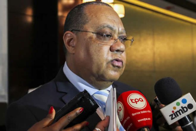 PGR cometeu erros e diz que alguns magistrados erram "voluntariamente" - Hélder Pitta Grós