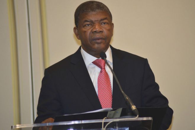 Presidente angolano anuncia mudanças no sector diamantífero